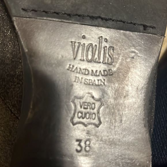Vialis Metallic (soft) Leather Back Zip Ankle Boots. Handmade in Spain - Picture 5 of 6